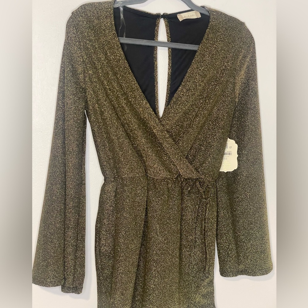 Altar'd State Gold metallic Plunge Neck Romper NWT Medium